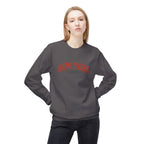 New York Love Unisex Crewneck Sweatshirt, Casual Fleece Sweatshirt, Cozy Streetwear, Gift for NYC Lovers, Fall Fashion, Comfortable Sweater
