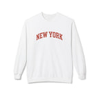 New York Love Unisex Crewneck Sweatshirt, Casual Fleece Sweatshirt, Cozy Streetwear, Gift for NYC Lovers, Fall Fashion, Comfortable Sweater