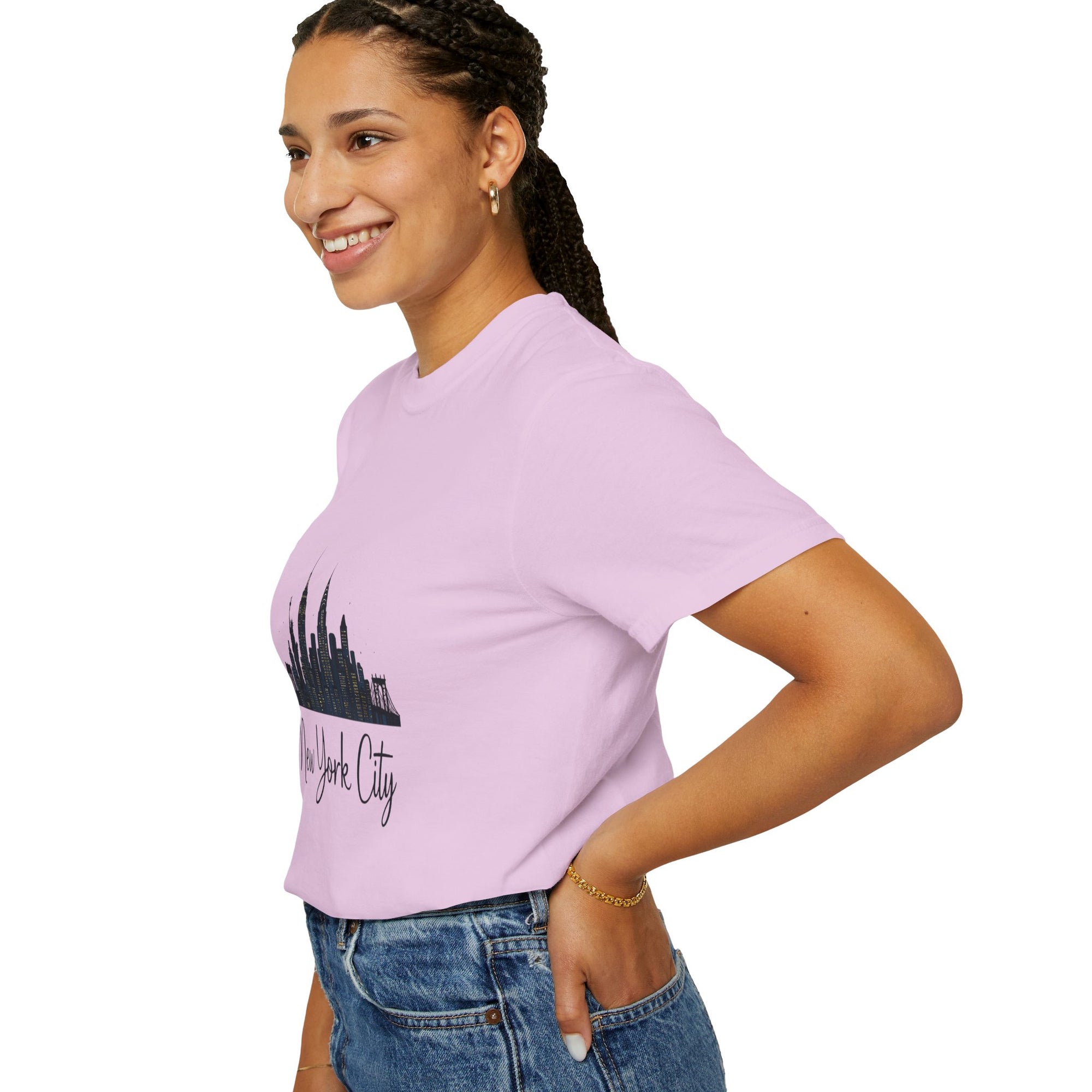 New York City Skyline Unisex T-Shirt, Casual City Tee, NYC Souvenir Shirt, Travel Gift, Urban Fashion Top