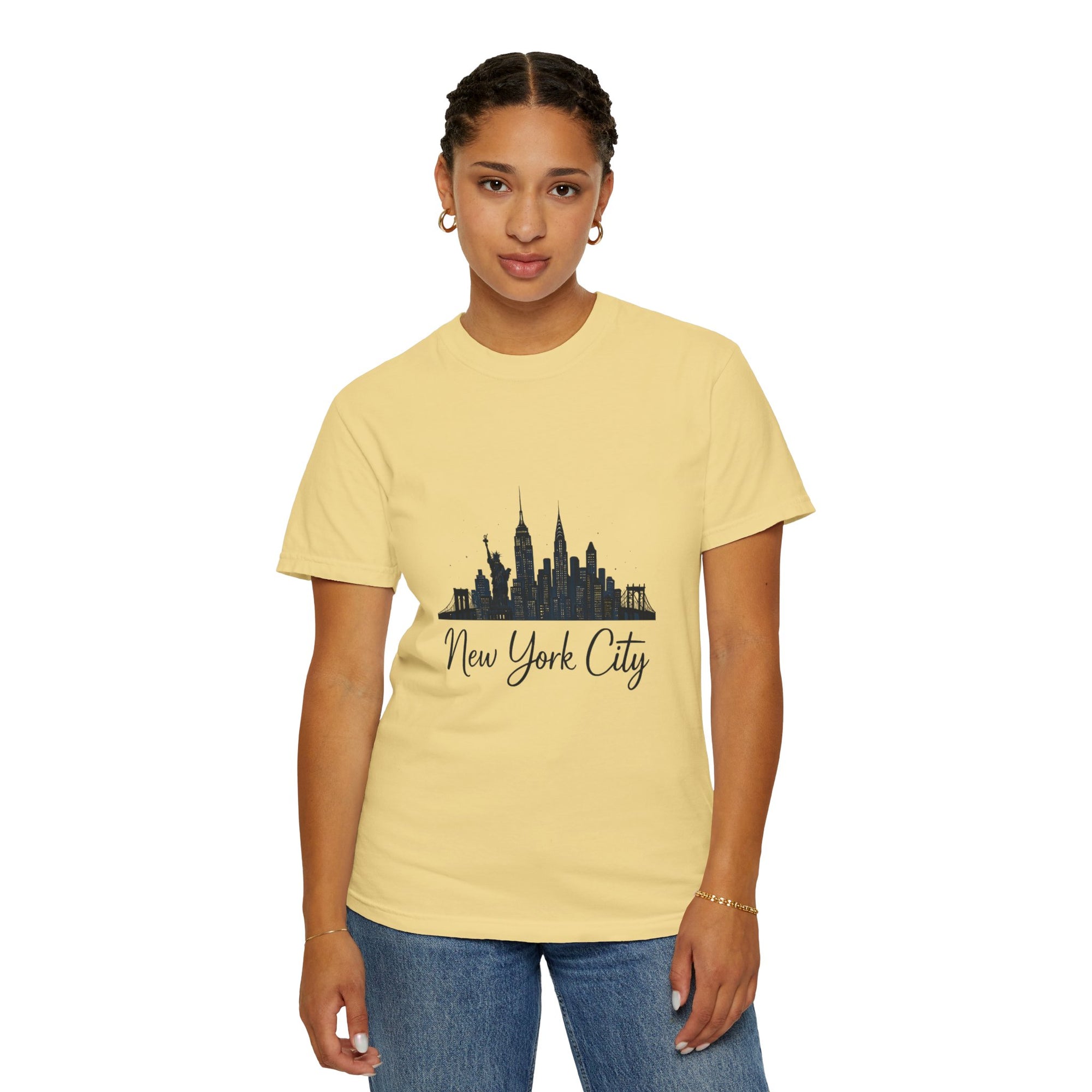 New York City Skyline Unisex T-Shirt, Casual City Tee, NYC Souvenir Shirt, Travel Gift, Urban Fashion Top