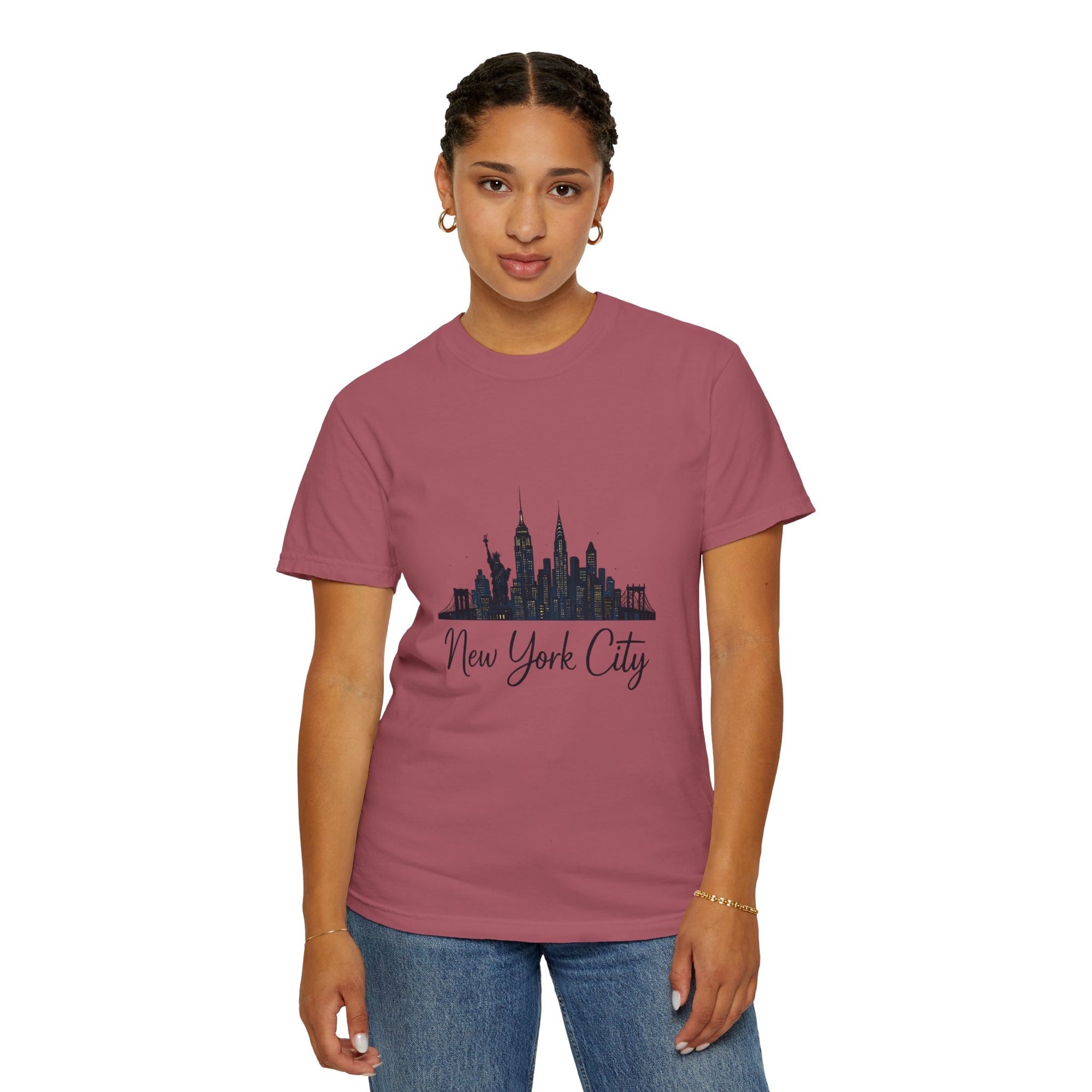 New York City Skyline Unisex T-Shirt, Casual City Tee, NYC Souvenir Shirt, Travel Gift, Urban Fashion Top