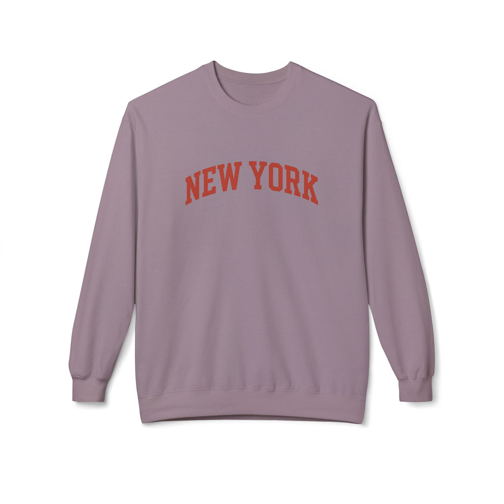 New York Love Unisex Crewneck Sweatshirt, Casual Fleece Sweatshirt, Cozy Streetwear, Gift for NYC Lovers, Fall Fashion, Comfortable Sweater