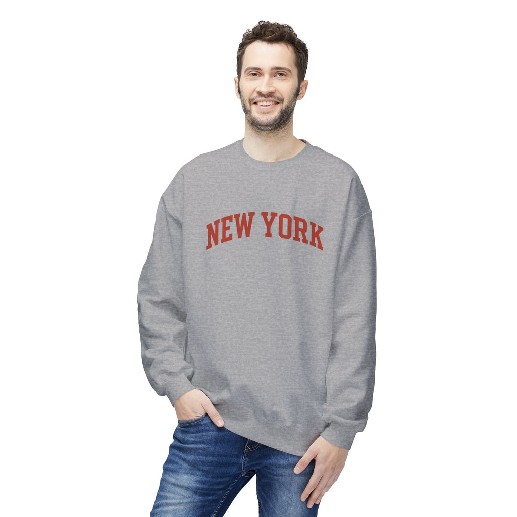 New York Love Unisex Crewneck Sweatshirt, Casual Fleece Sweatshirt, Cozy Streetwear, Gift for NYC Lovers, Fall Fashion, Comfortable Sweater