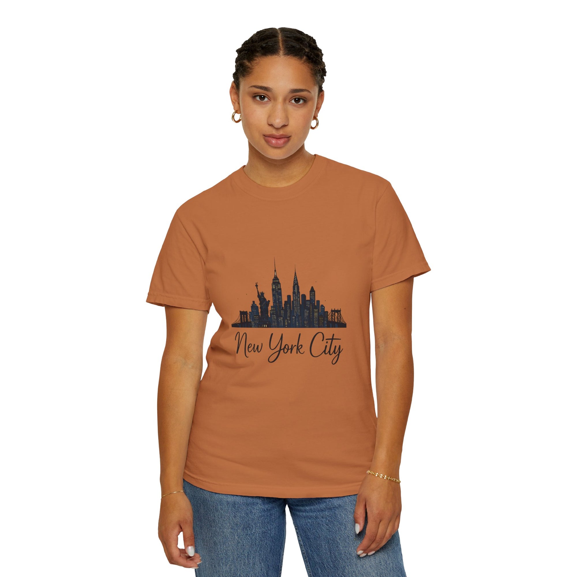 New York City Skyline Unisex T-Shirt, Casual City Tee, NYC Souvenir Shirt, Travel Gift, Urban Fashion Top