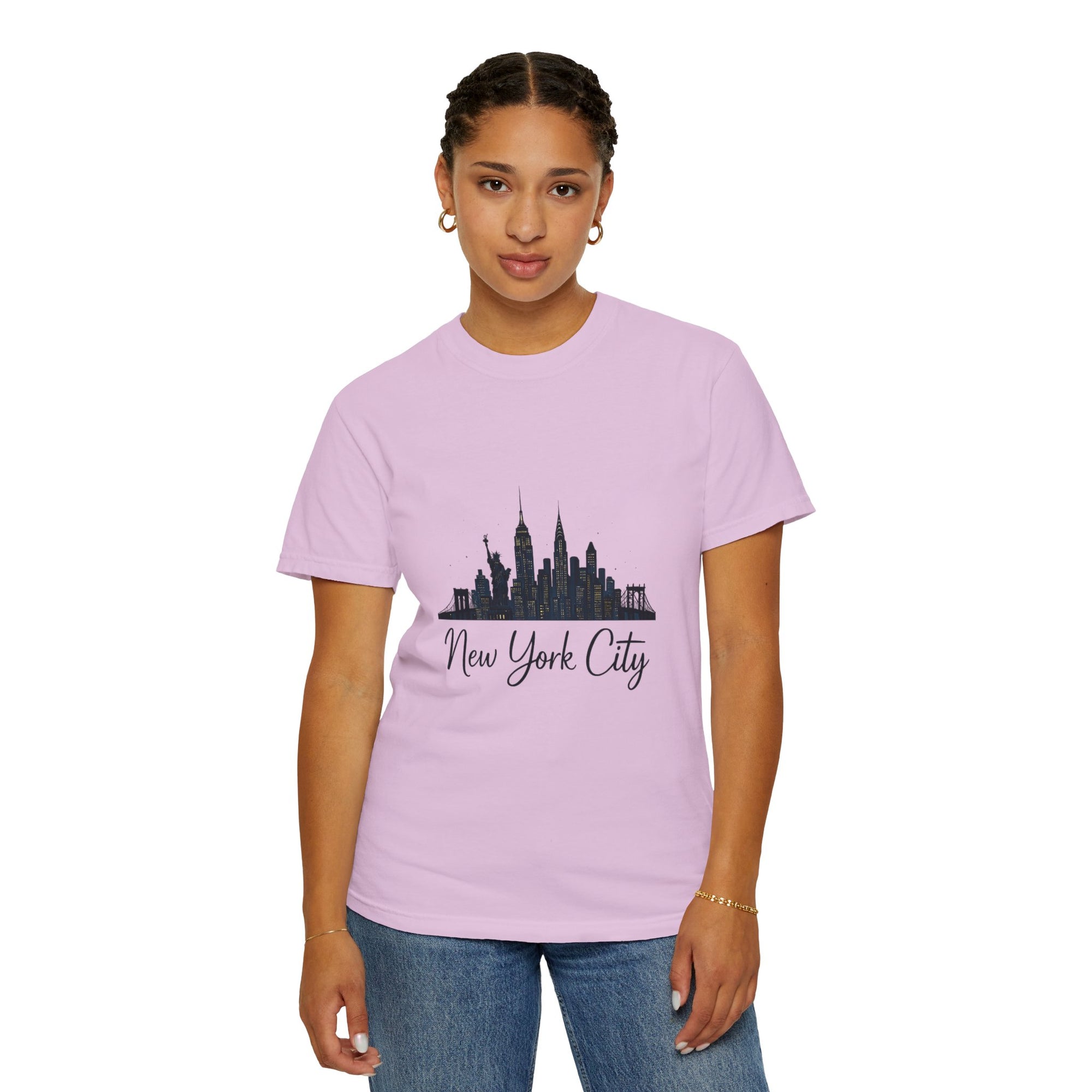 New York City Skyline Unisex T-Shirt, Casual City Tee, NYC Souvenir Shirt, Travel Gift, Urban Fashion Top