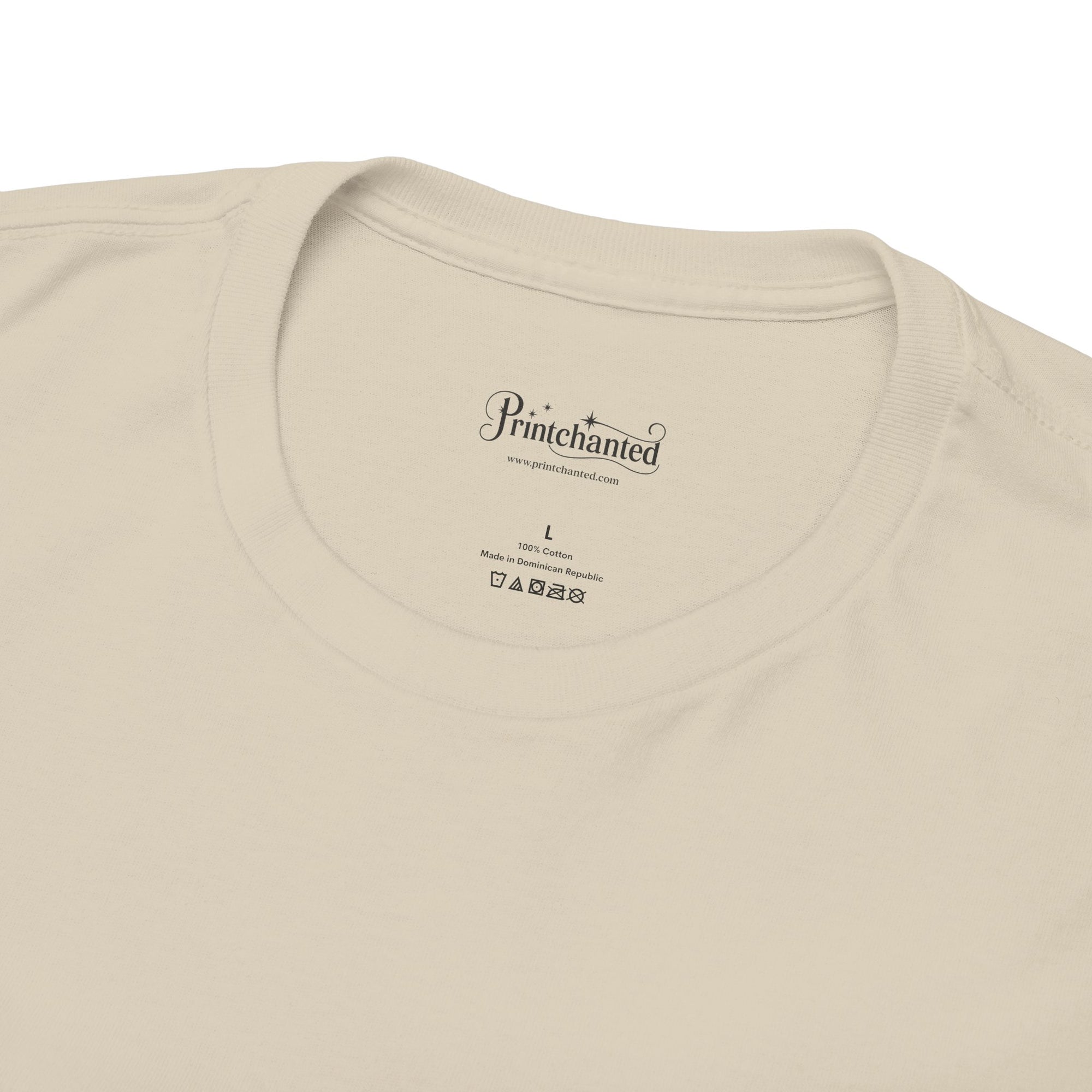 “Vintage Dad Still in Mint Condition – Funny Father’s Day Graphic Unisex Heavy Cotton T-Shirt, Retro Dad Gift Tee for Birthday, Father’s Day and other Holidays